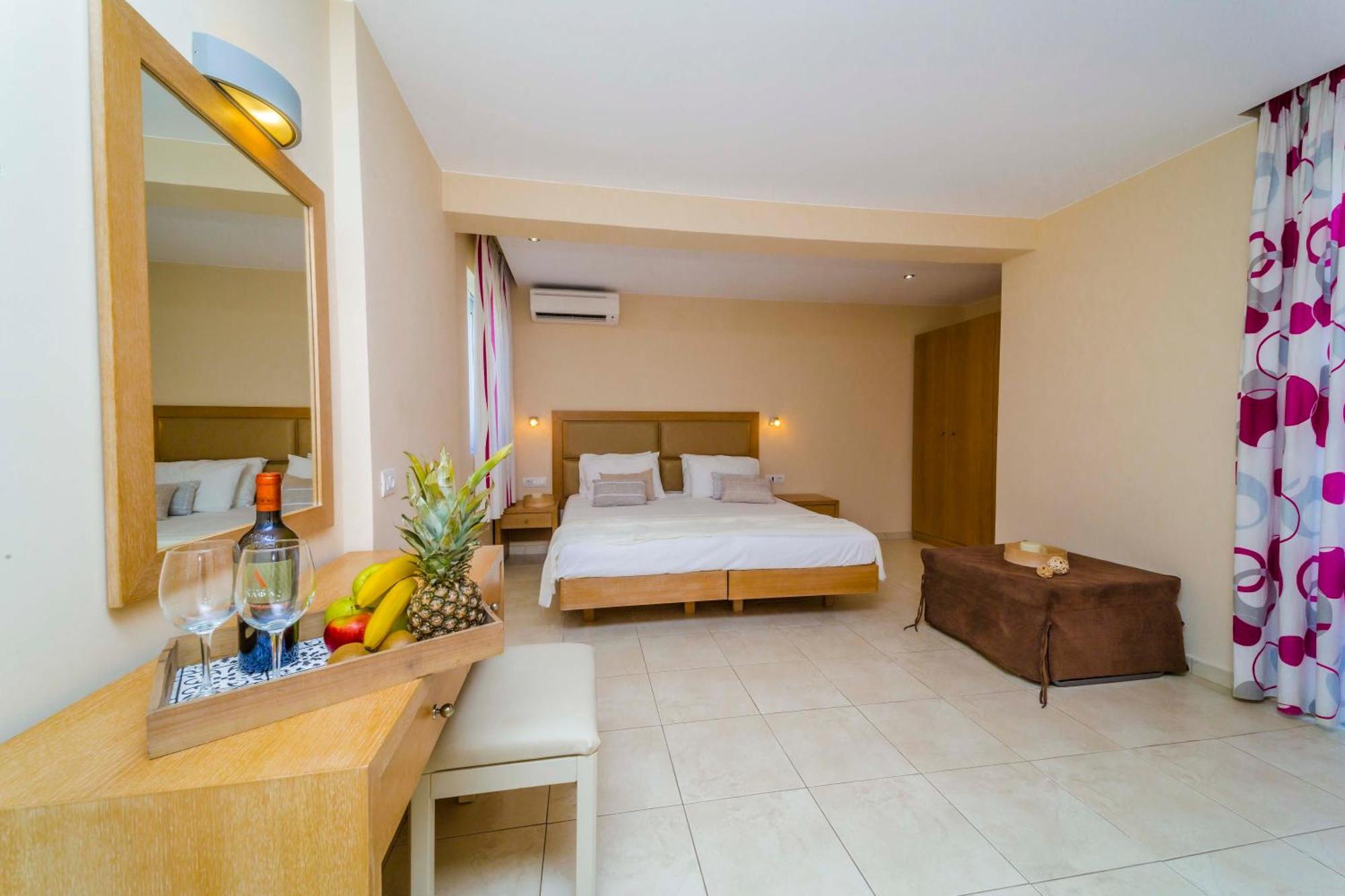 Hotel Amaryllis Front 3*